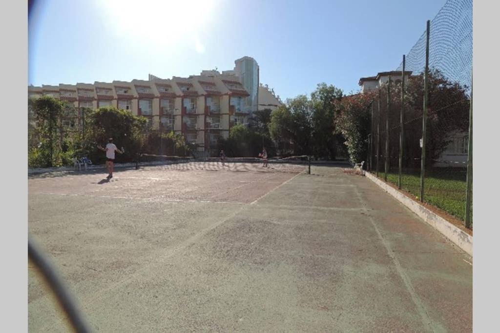 トレモリノスCarihuela Palace Studio 419 Beach - Playaアパートメント エクステリア 写真
